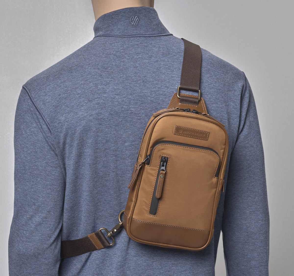 Men's Hudson Waterproof Sling Bag / Johnston Murphy