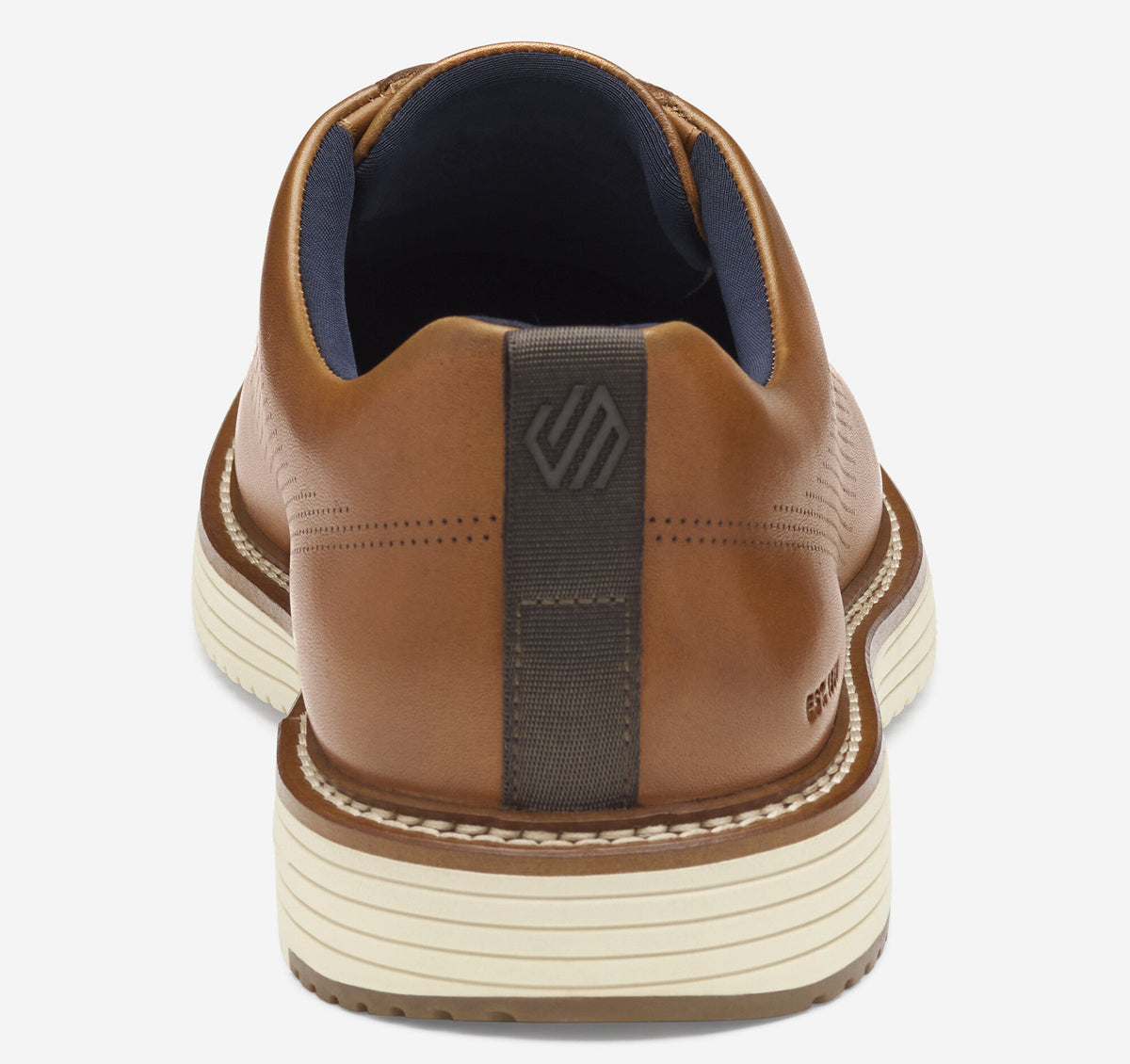 Men's Upton One-Piece Perfed Plain Toe / Johnston Murphy