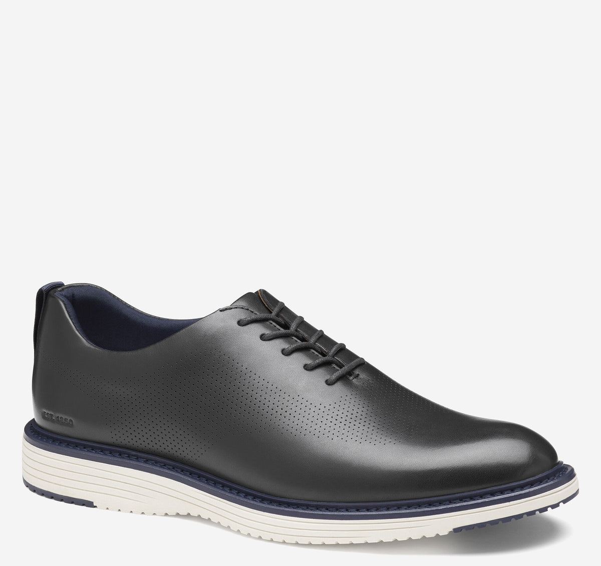 Men's Upton One-Piece Perfed Plain Toe / Johnston Murphy