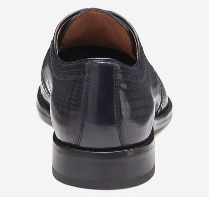 Men's Sullivan Wingtip / Johnston Murphy