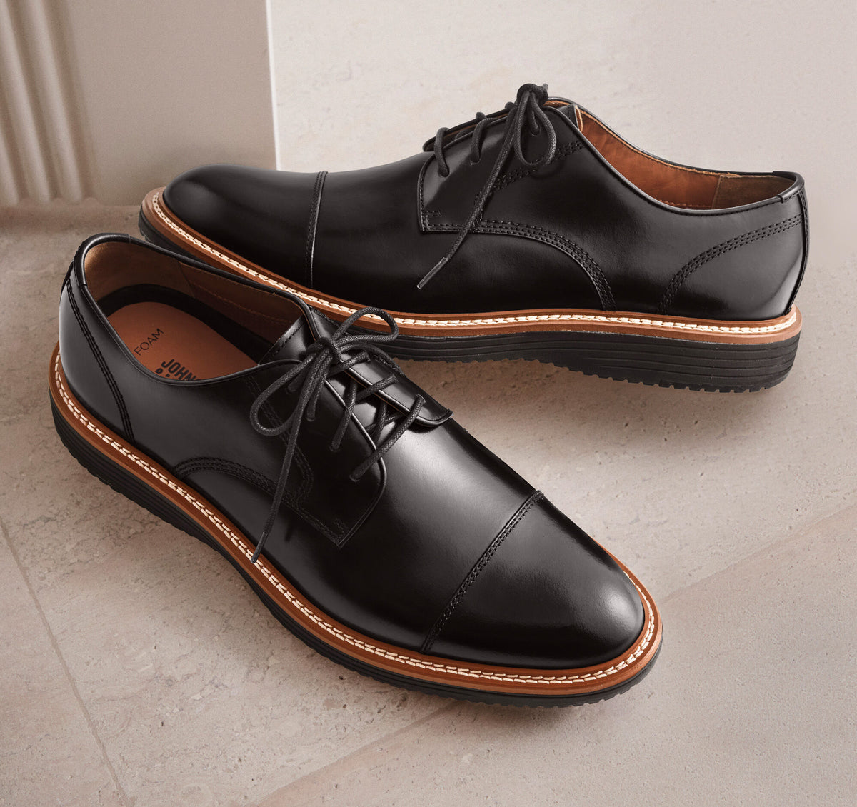 Men's Upton Dress Cap Toe / Johnston Murphy