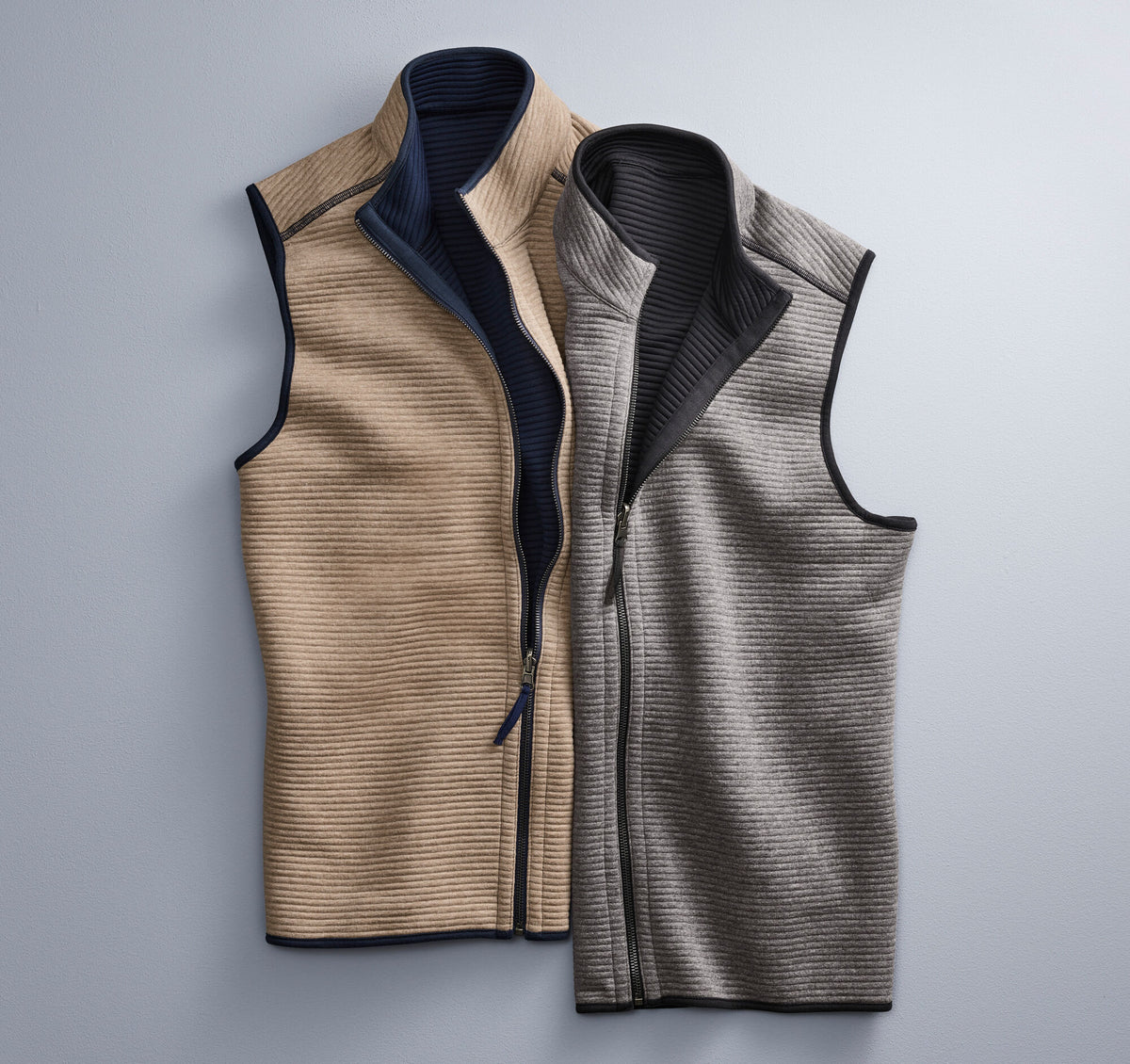 Men's Reversible Channel Quilted Vest / Johnston Murphy