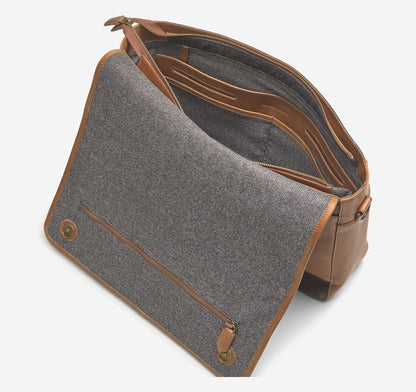 Men's Rhodes Messenger Bag / Johnston Murphy