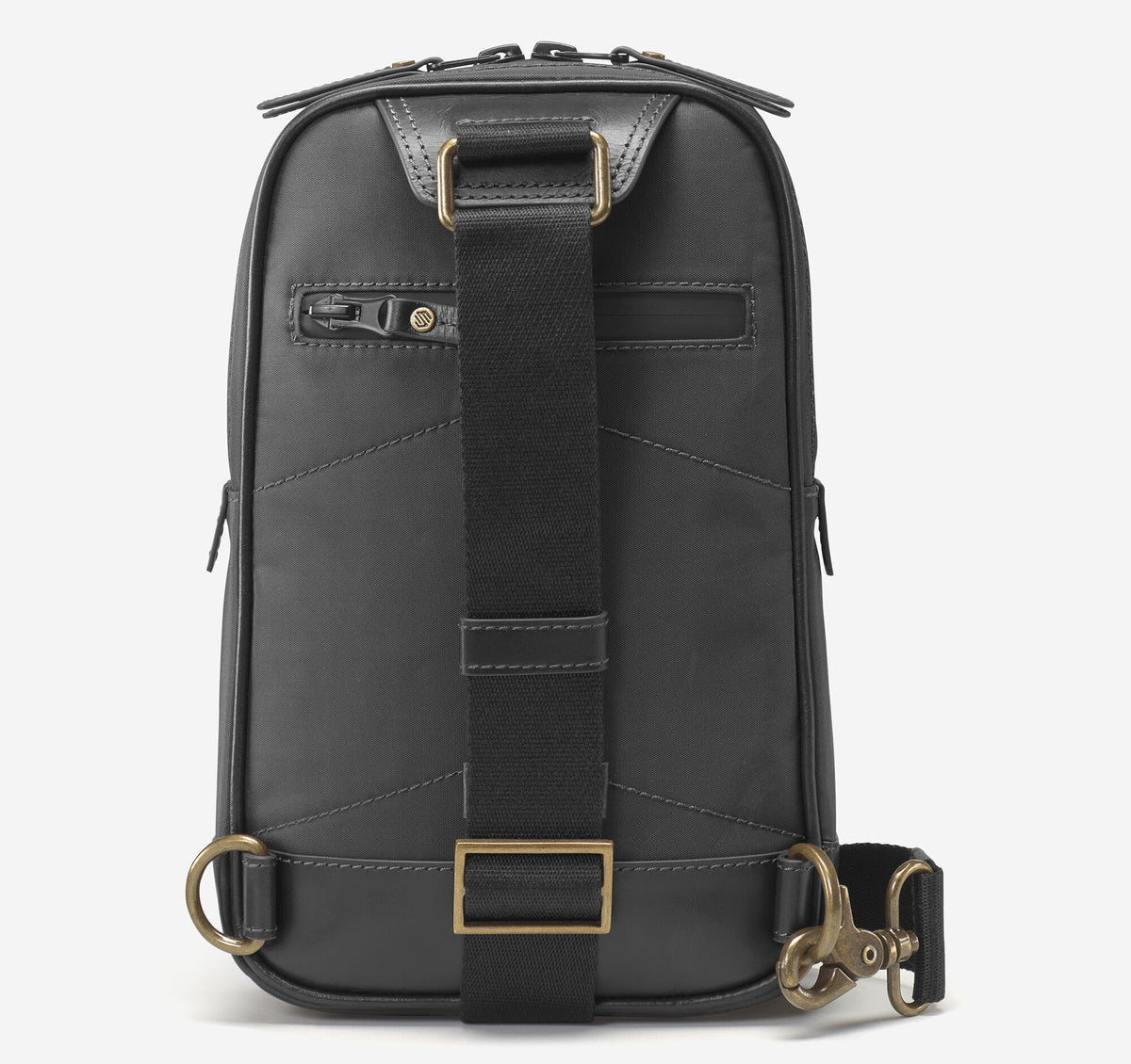Men's Hudson Waterproof Sling Bag / Johnston Murphy