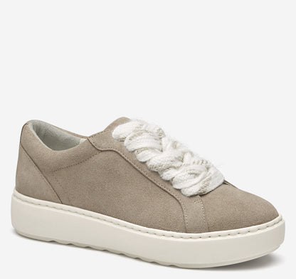 Women's Cammie Lace-Up / Johnston Murphy