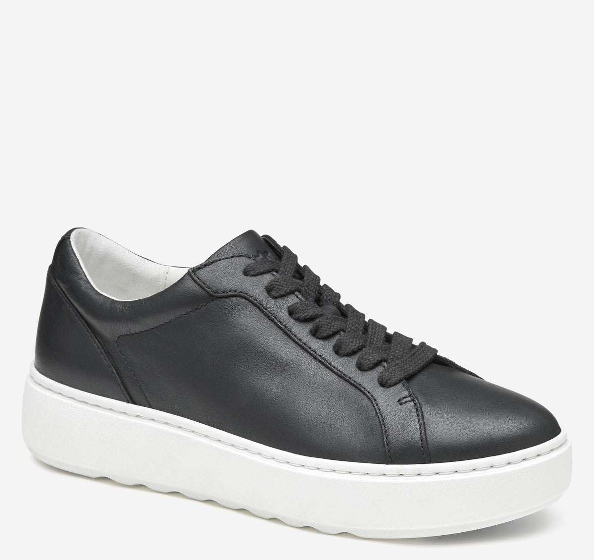 Women's Cammie Lace-Up / Johnston Murphy