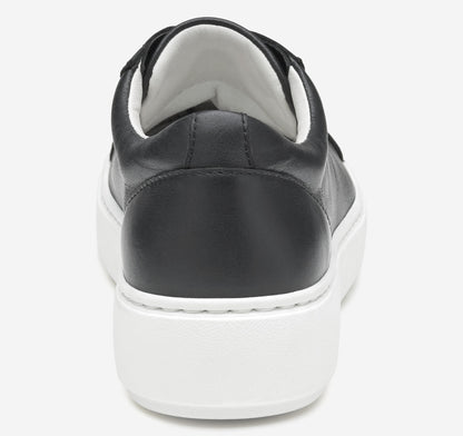 Women's Cammie Lace-Up / Johnston Murphy