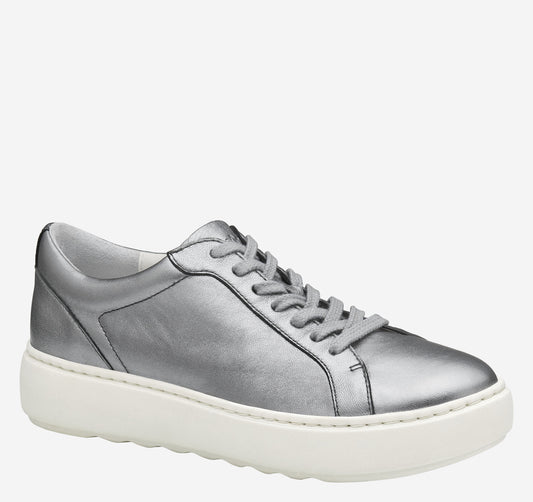 Women's Cammie Lace-Up / Johnston Murphy