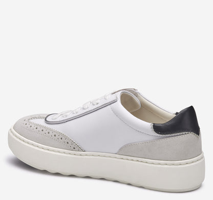 Women's Cammie T-Toe Lace-Up / Johnston Murphy