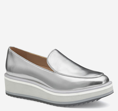 Women's Gracelyn Venetian / Johnston Murphy