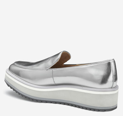 Women's Gracelyn Venetian / Johnston Murphy