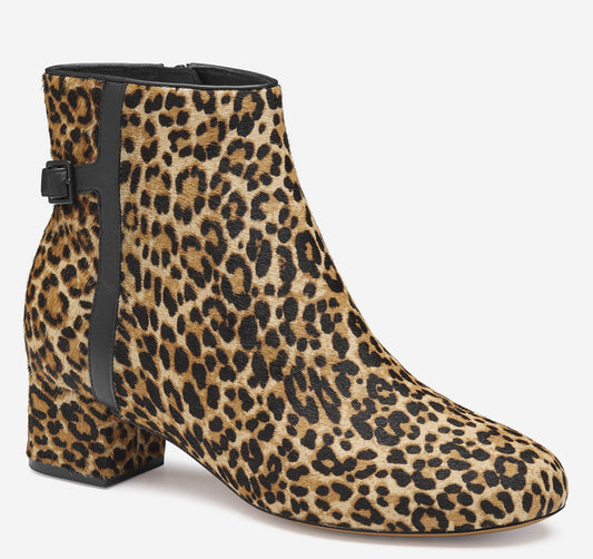 Women's Sienna Belted Bootie / Johnston Murphy