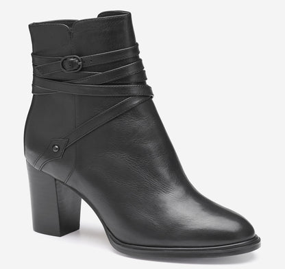 Women's Amy Belted Bootie / Johnston Murphy