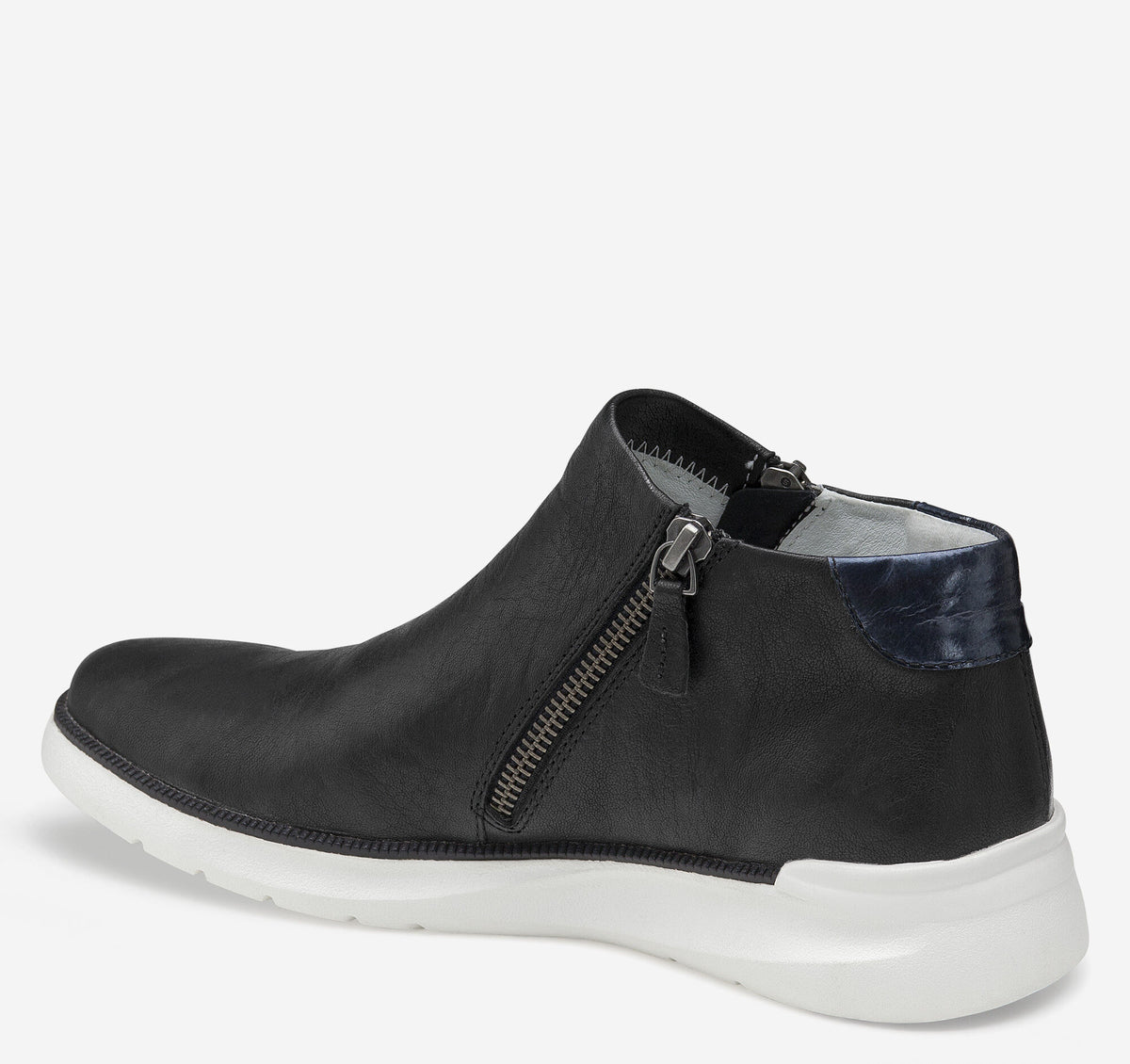 Women's Emery Zip Bootie / Johnston Murphy