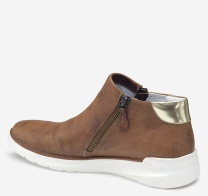 Women's Emery Zip Bootie / Johnston Murphy
