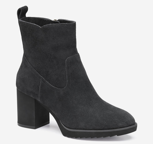 Women's Izzie Bootie / Johnston Murphy