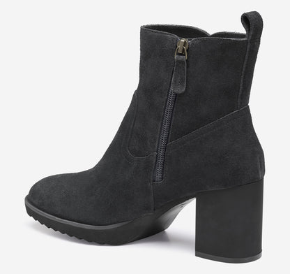 Women's Izzie Bootie / Johnston Murphy