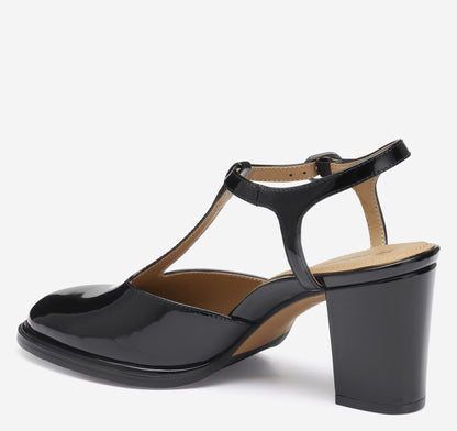 Women's Amy T-Strap Pump / Johnston Murphy
