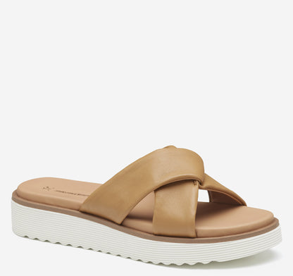 Women's Mitzi Knotted Slide / Johnston Murphy
