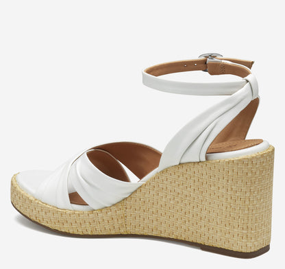 Women's Marcia Cross-Band Sandal / Johnston Murphy