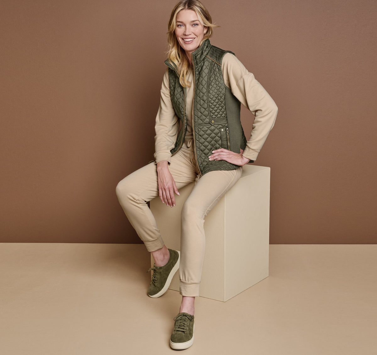 Women's Quilted Vest / Johnston Murphy